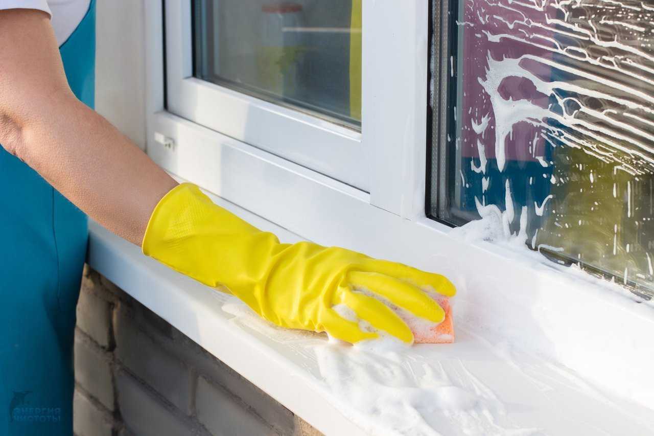Как отбелить пластиковые окна и убрать желтизну?